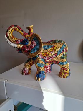 Antoni gaudi olifant