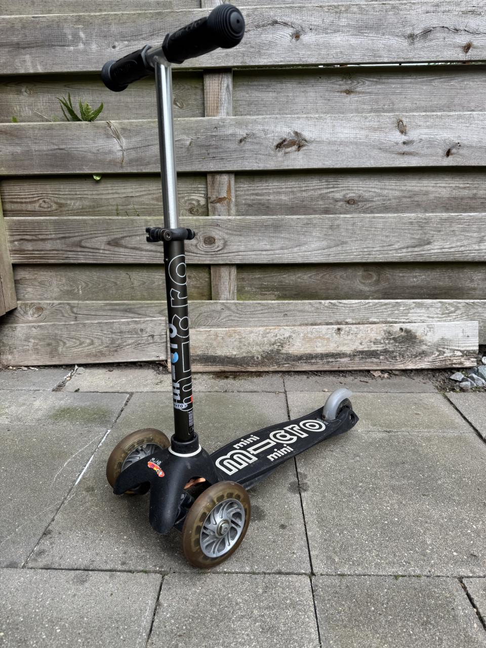 Micro Mini step - zwart