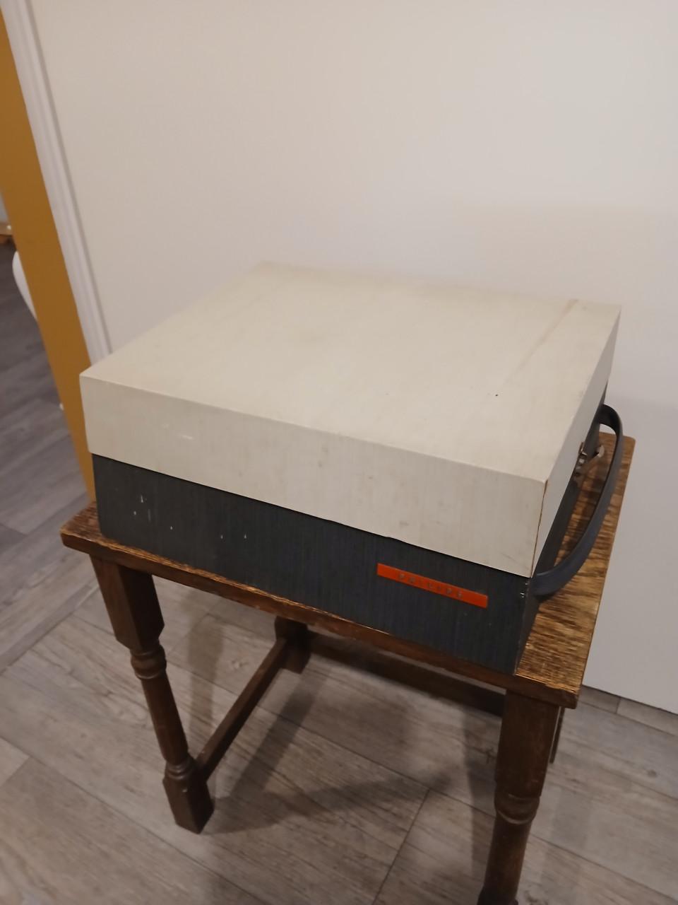Vintage Philips platenspeler