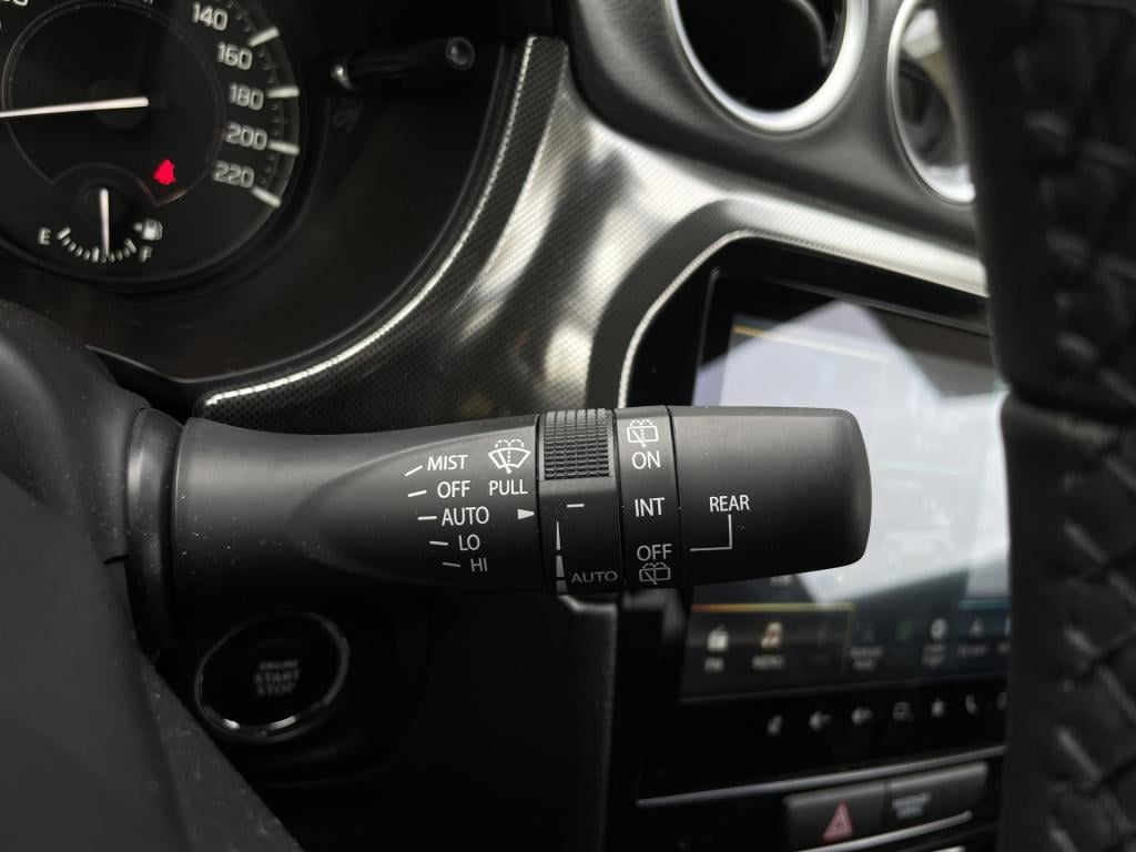 Suzuki Vitara style 1.4 boosterjet smart hybrid/panoramadak