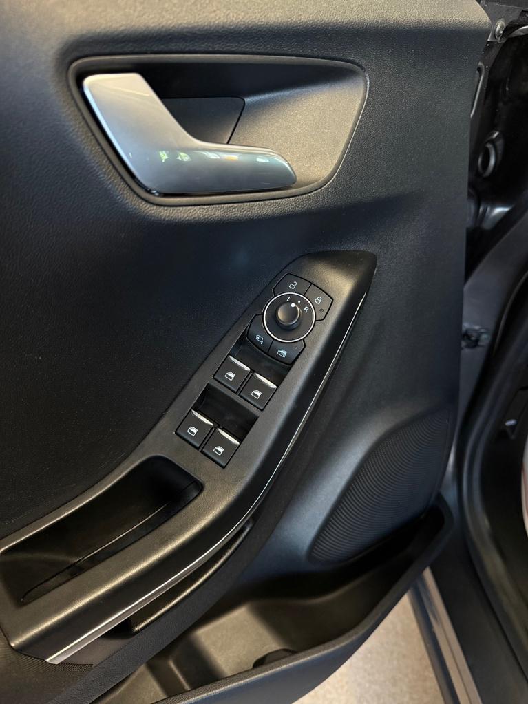 Ford Puma 1.0 ecoboost hybrid st-line x