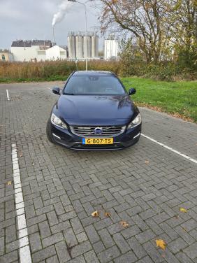 Volvo V60 D2 115pk Start/stop Powershift 2014 Blauw