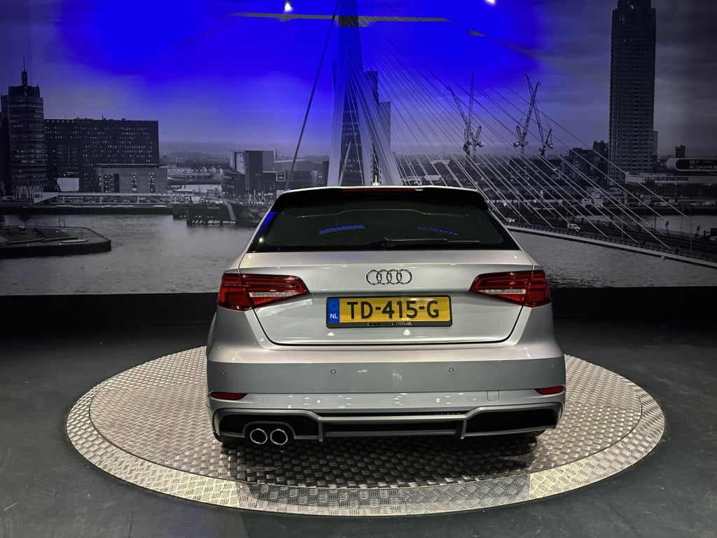 Audi A3 sportback 1.5 tfsi cod sport s line edition *origineel nl*