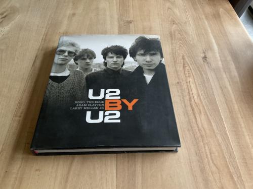 U2 BY U2