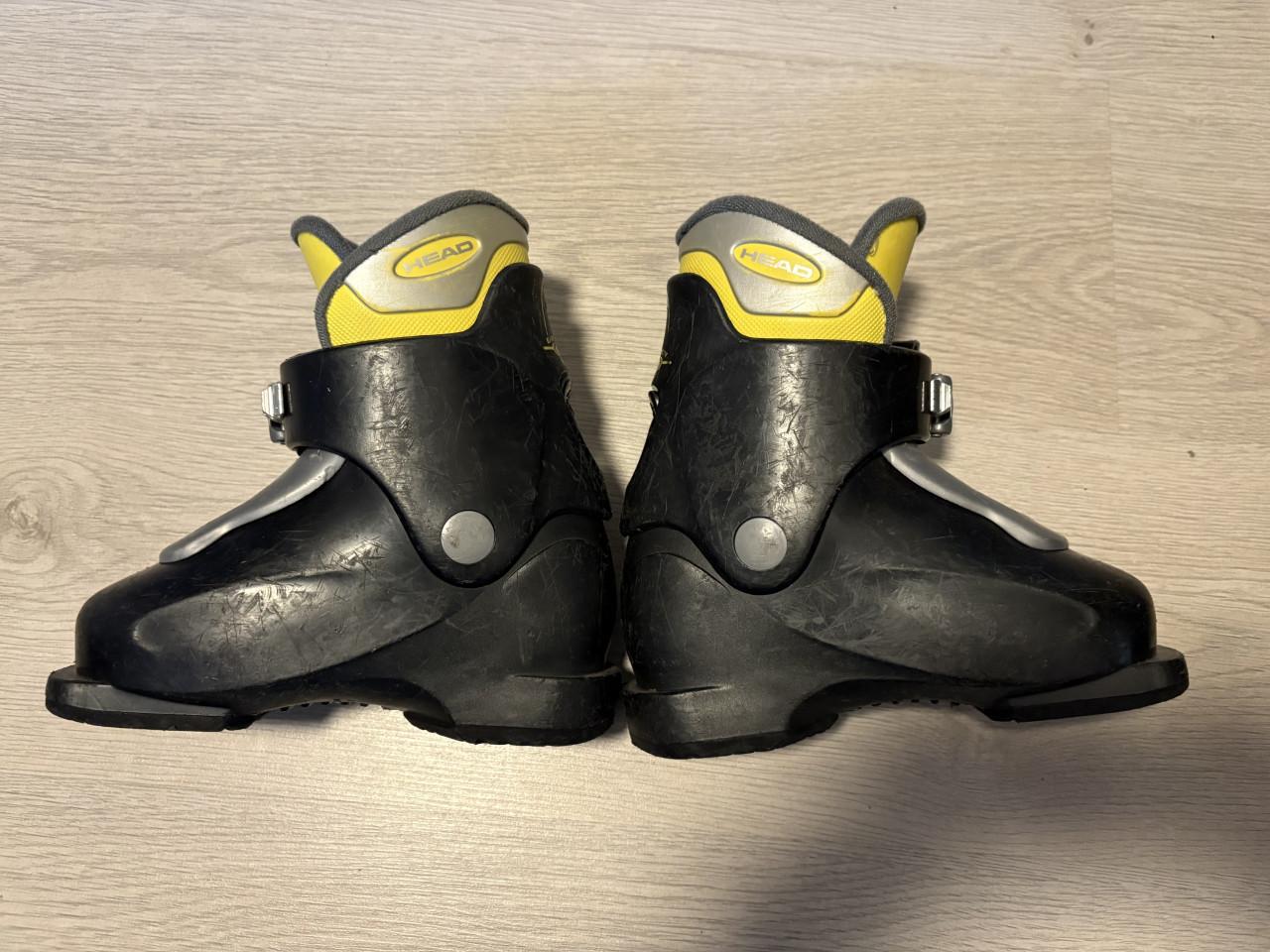 Skischoenen kind maat 30