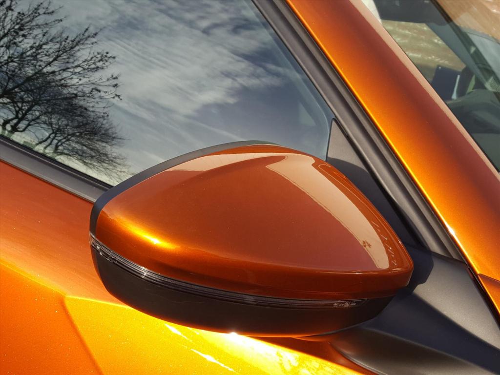 Peugeot 2008 allure 1.5 bluehdi 130pk automaat (eat8) apple carplay & andro