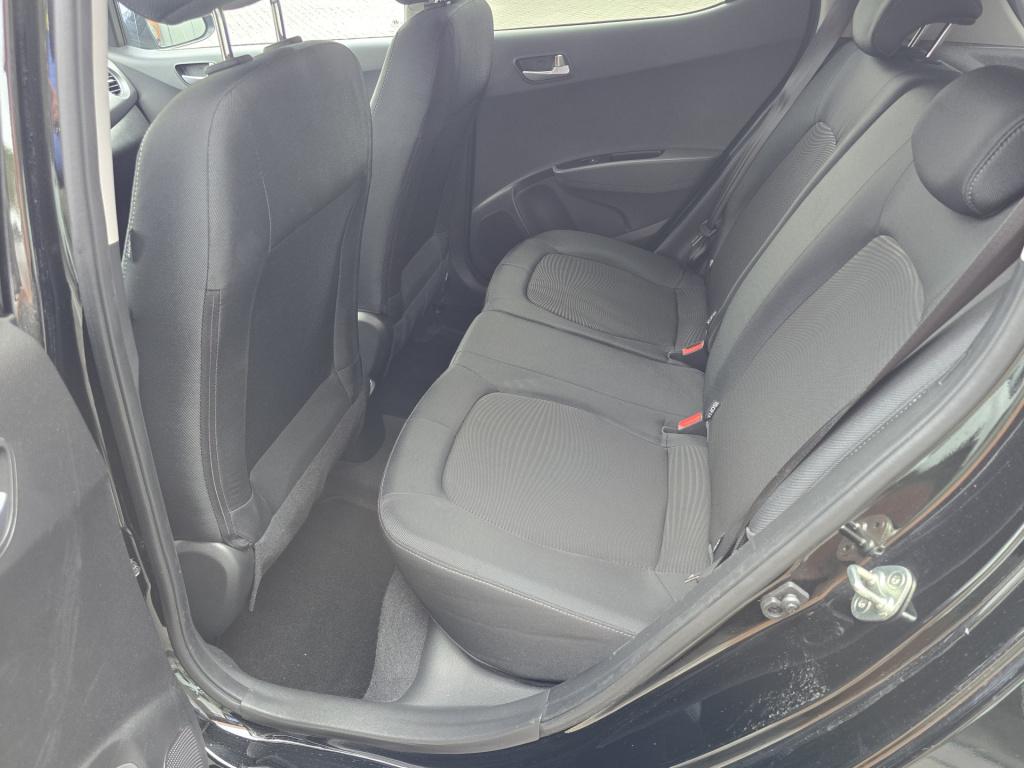 Hyundai I 10 1.0i premium stoel/stuur verwarming | airco | fietsendrager | 