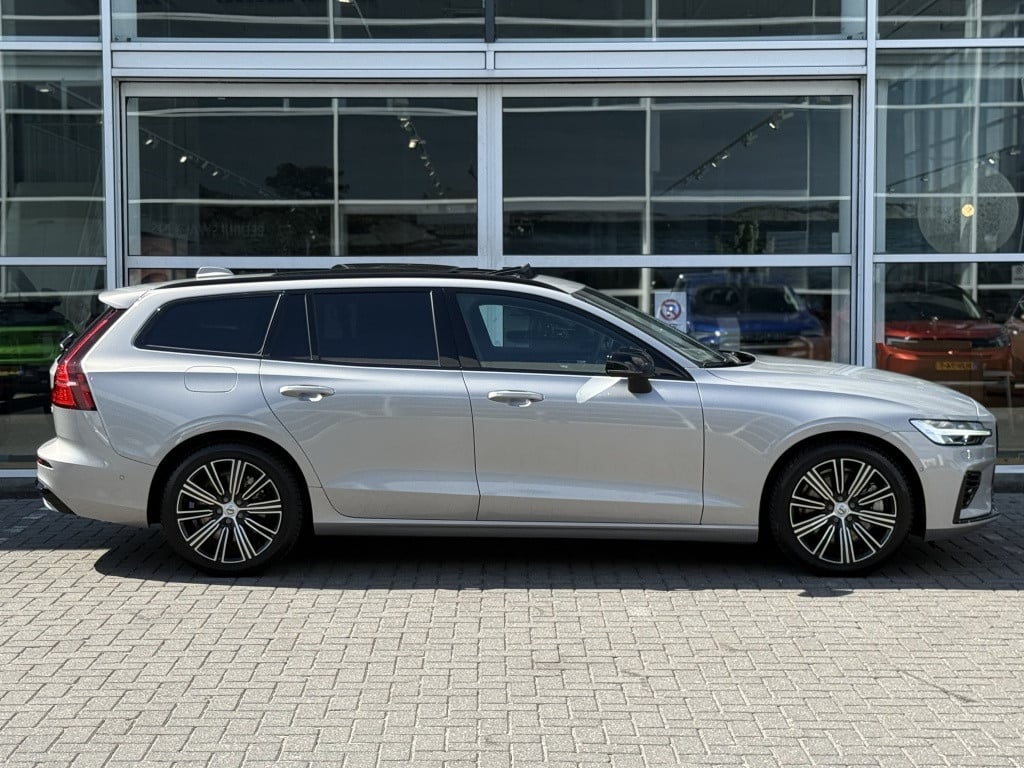 Volvo V60 v60 t6 twin engine awd plus dark