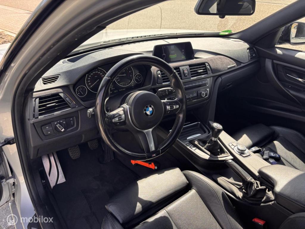 BMW 3-serie 320i m-pakket performance head up leer