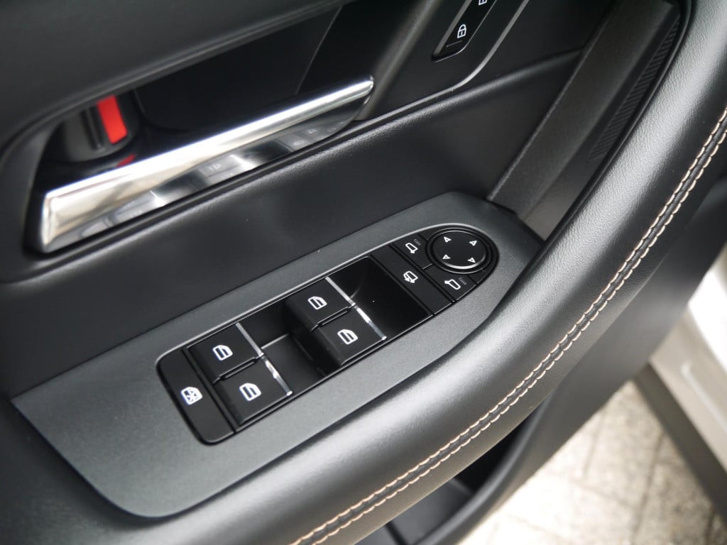Mazda Cx-60 2.5 e-skyactiv phev exclusive-line|convenience & sound pack, dr