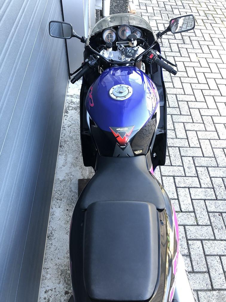 Onverknoeide Kawasaki ZXR750