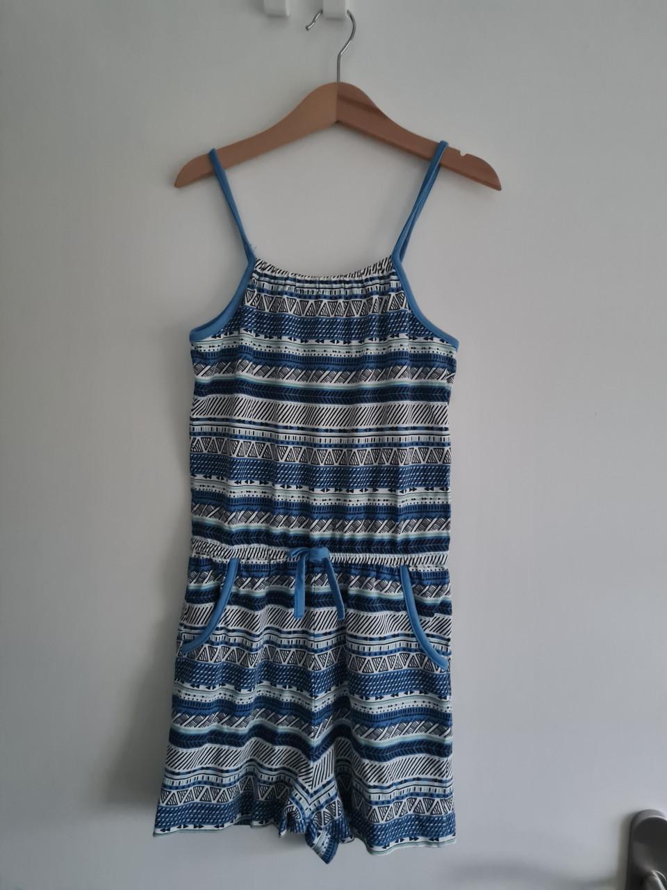Blauw , witte jumpsuit van Name It  Maat 128