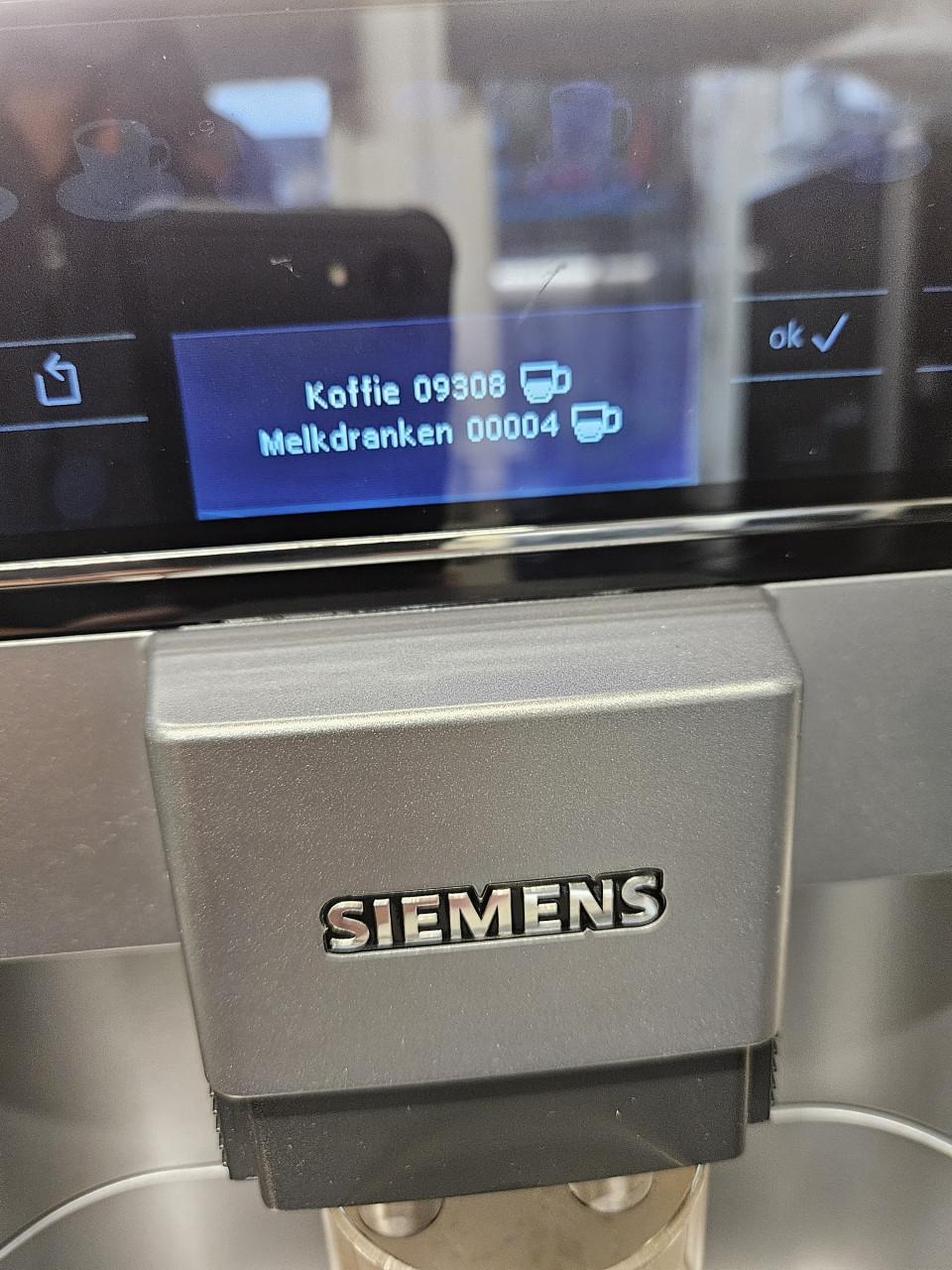 Siemens EQ 6 plus s100 koffiemachine