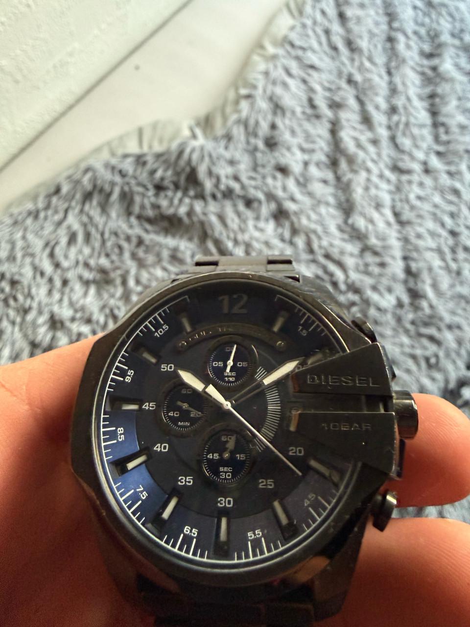 Breitling  Chronometer in roségoud, stoer Diesel horloge.