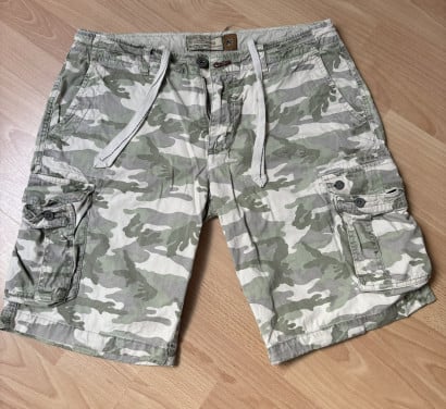 Dstrezzed herenshort maat 34