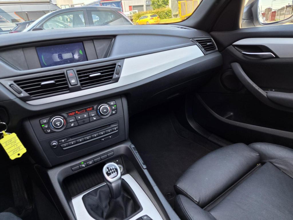BMW X1 sdrive18i executive