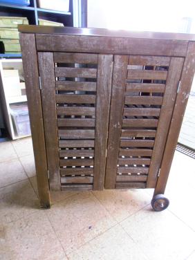 Buitenkeuken/kast verrijdbaar