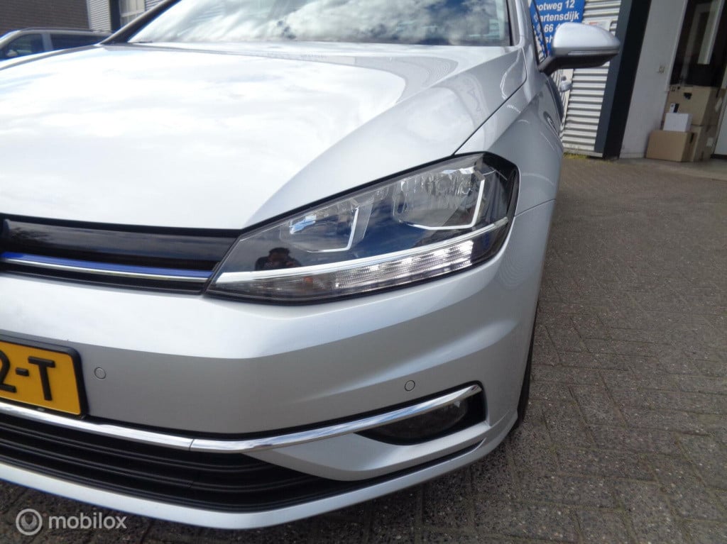 Volkswagen Golf variant 1.5 tsi highline/airco/lm velgen/trekhaak/1st eig/c