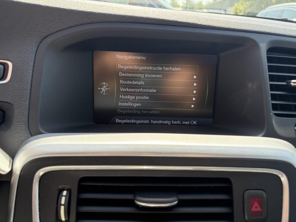Volvo S60 2.0t intro edition