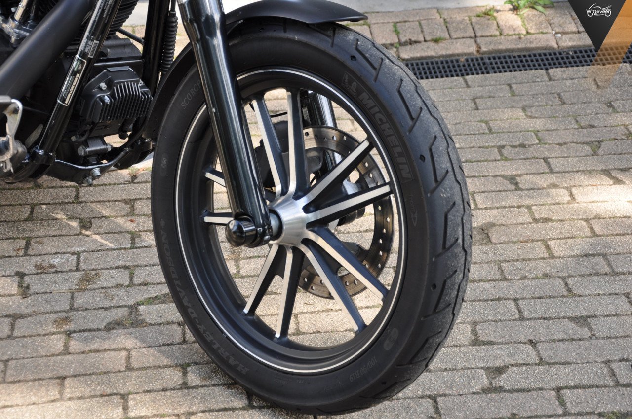 Harley-Davidson FXDBP Street Bob 103 ABS