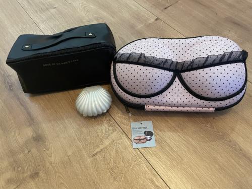 Nieuwe koffers+ toilet/make-up tas