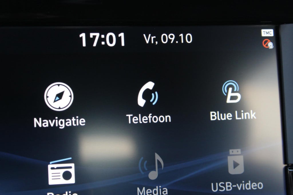 Hyundai I 10 1.0 comfort smart *demo-deal* | navigatie | camera | apple car
