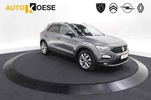 Volkswagen T-roc 1.0 tsi style business 116pk | trekhaak | adaptieve cruise