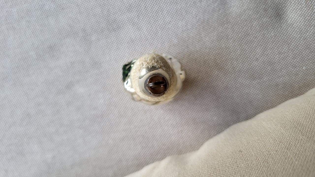 Oude kerstbal Kerstman met boompje