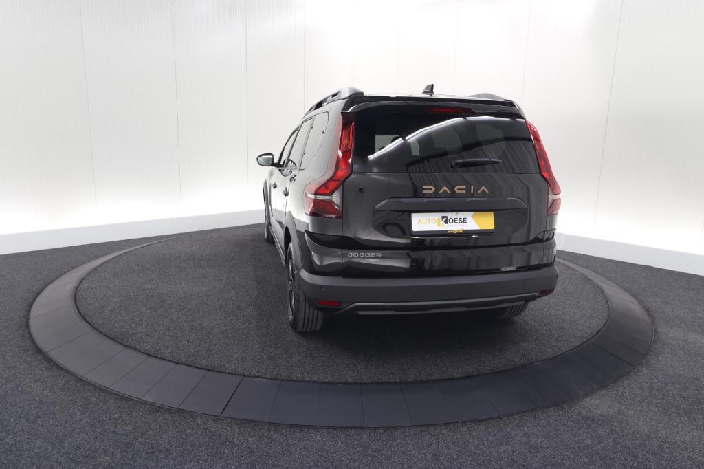 Dacia Jogger 1.6 hybrid 140 extreme | 7 zitplaatsen | camera | dodehoekdete