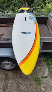 F2 surfboard 2.79 ride