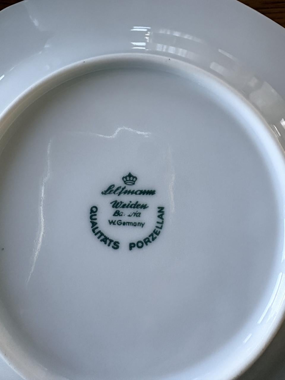 Servies deels