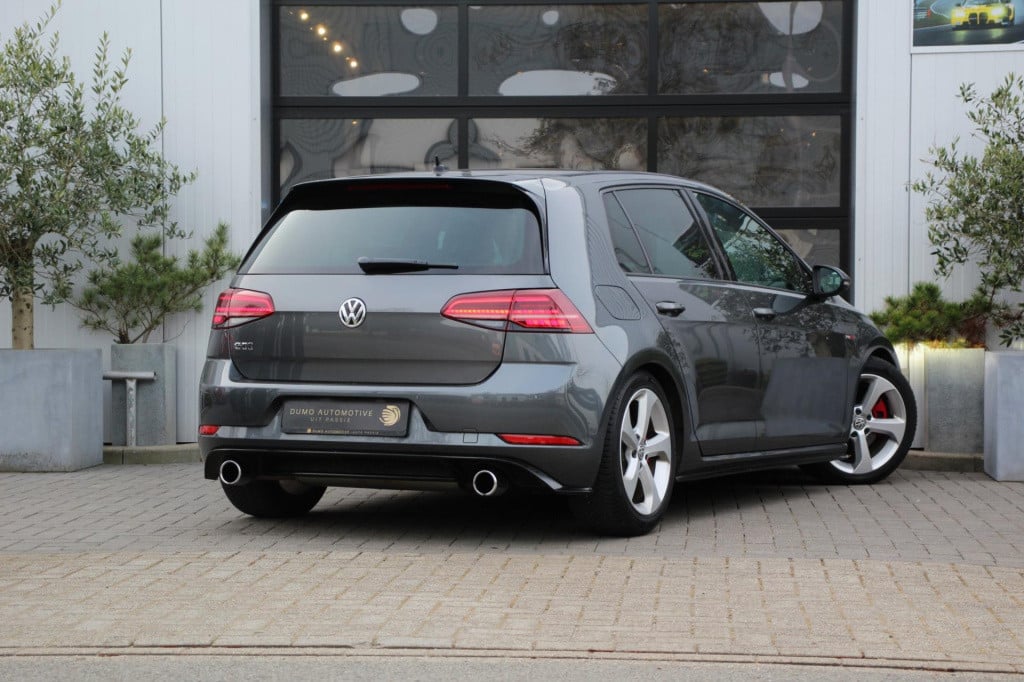 Volkswagen Golf 2.0 tsi gti - h&r - dsg - led/matrix - pdc rondom - disc+ -