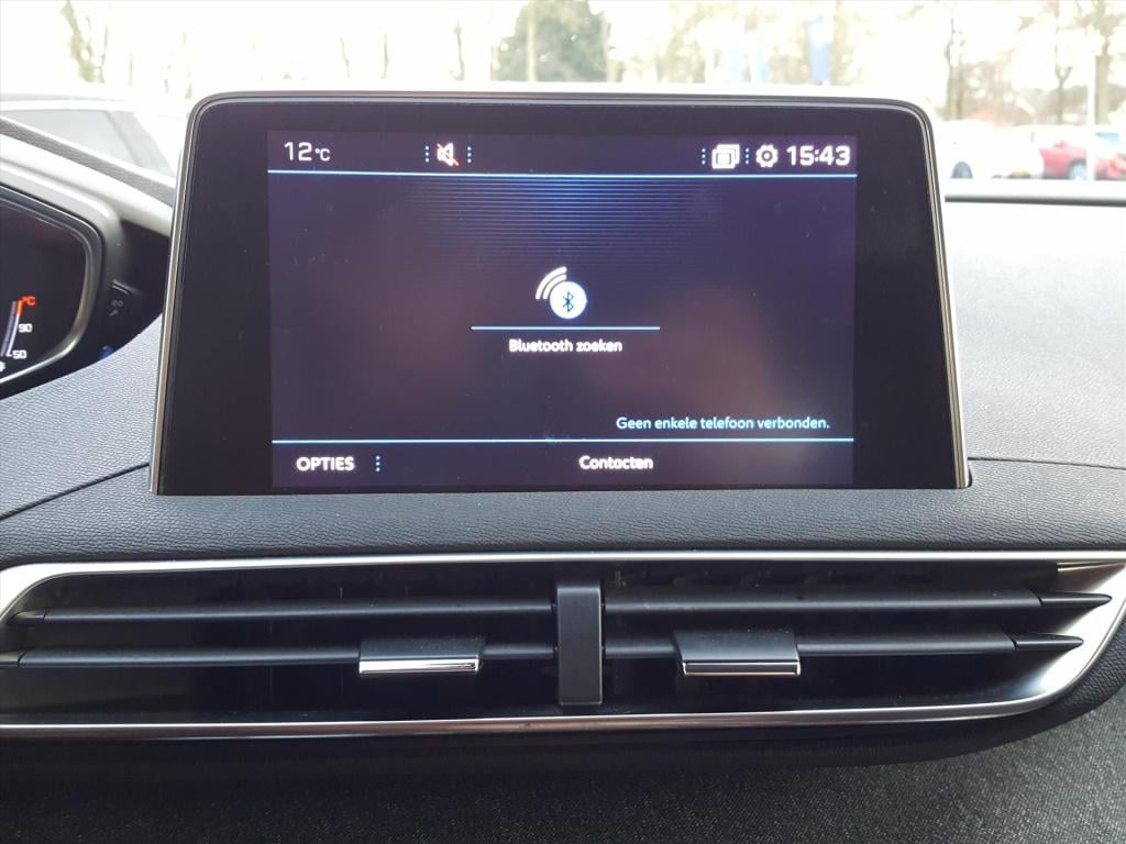 Peugeot 3008 allure 1.2pt-130pk navigatie | trekhaakafn | apple carplay & a