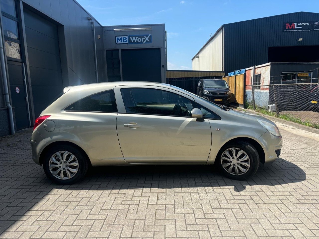 Opel Corsa 1.2-16V Enjoy Airco/Cruise Apk:2026
