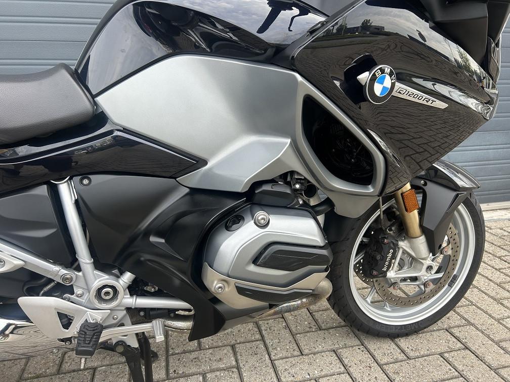 BMW R1200RT uit 2017 met slechts 22dkm, full option, 1e eigenaar €11750,-