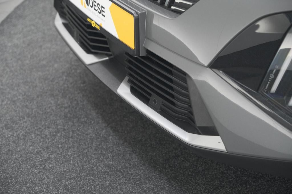 Peugeot 2008 puretech 100 allure | camera | navigatie | parkeersensoren | a