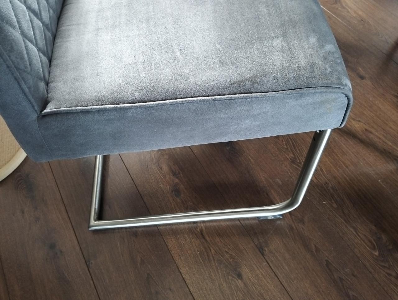 4 stoelen