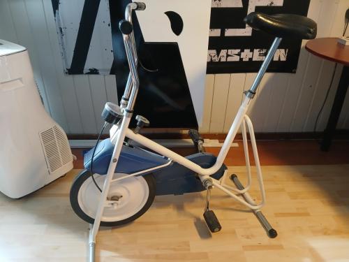 Hometrainer met hoge kilometer stand