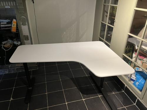Royaal bureau