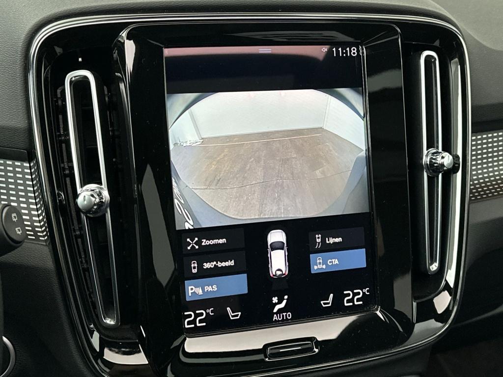 Volvo XC40 t5 262pk recharge r-design| pano| adap.cruise| 360camera