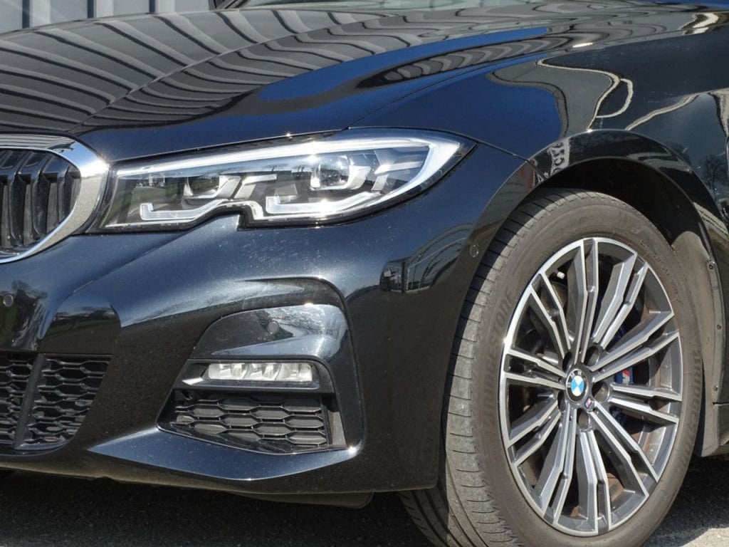 BMW 3-serie 330e edrive edition m-sportpakket | 18"