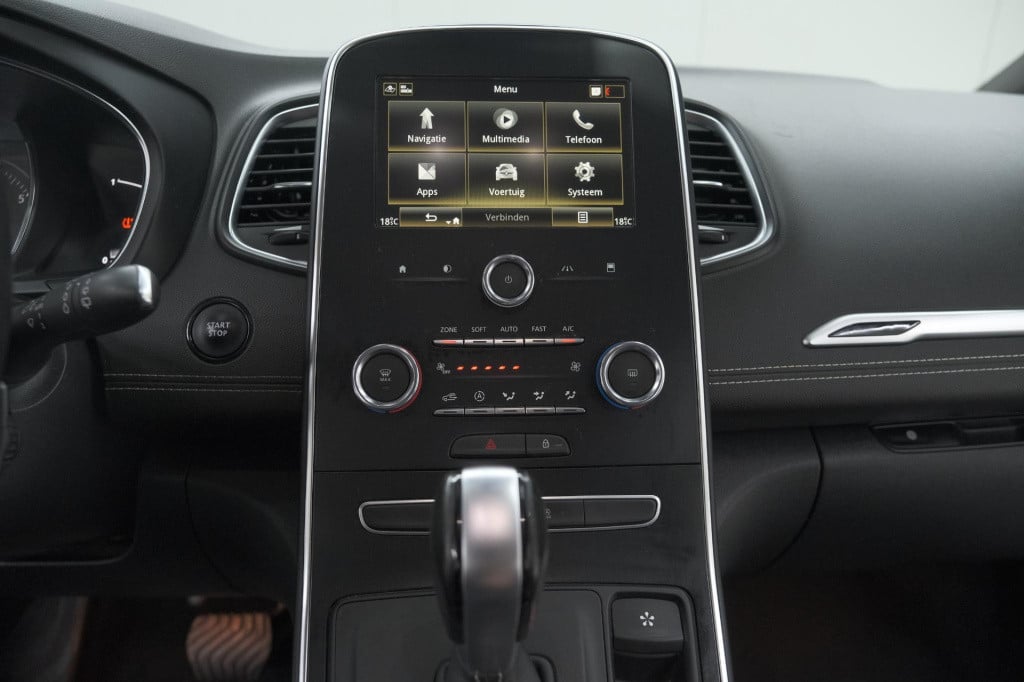 Renault Grand Scenic tce 140 edc limited | 7 zitplaatsen | trekhaak | camer
