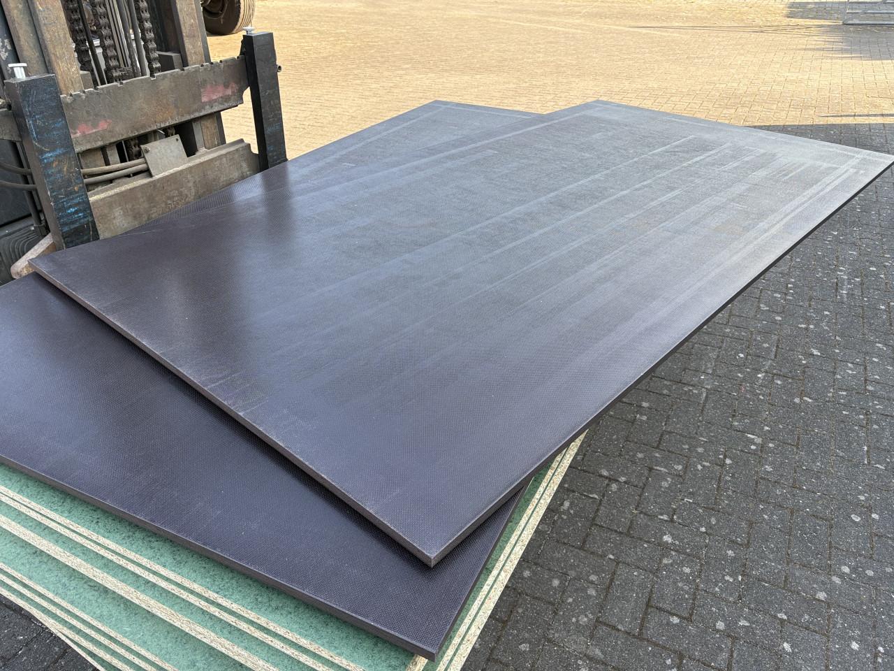 Nieuwe Berken Betonplex antislip platen 18mm