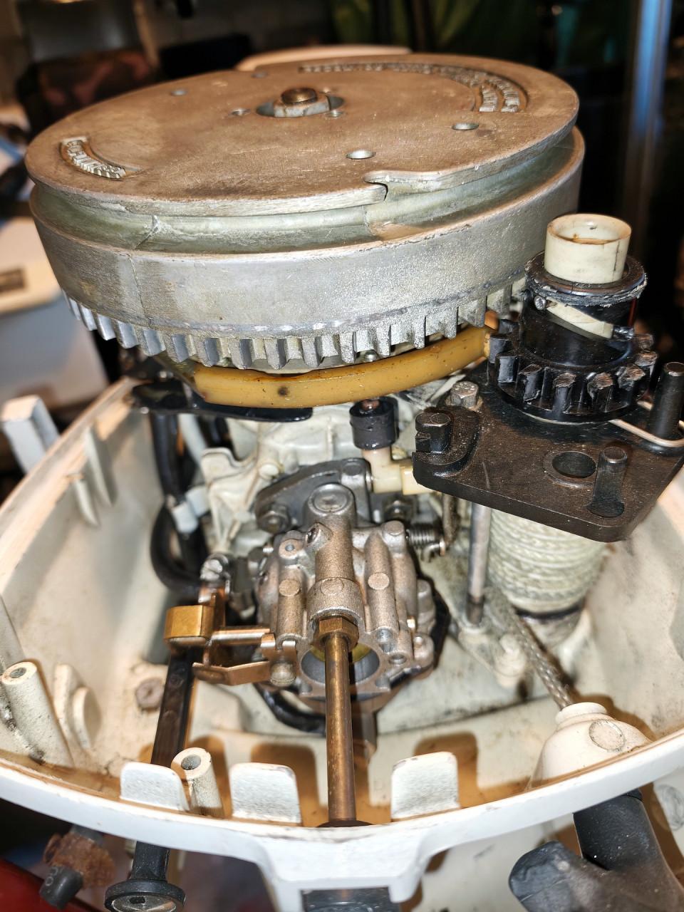 Vintage Johnson 6pk Sea Horse