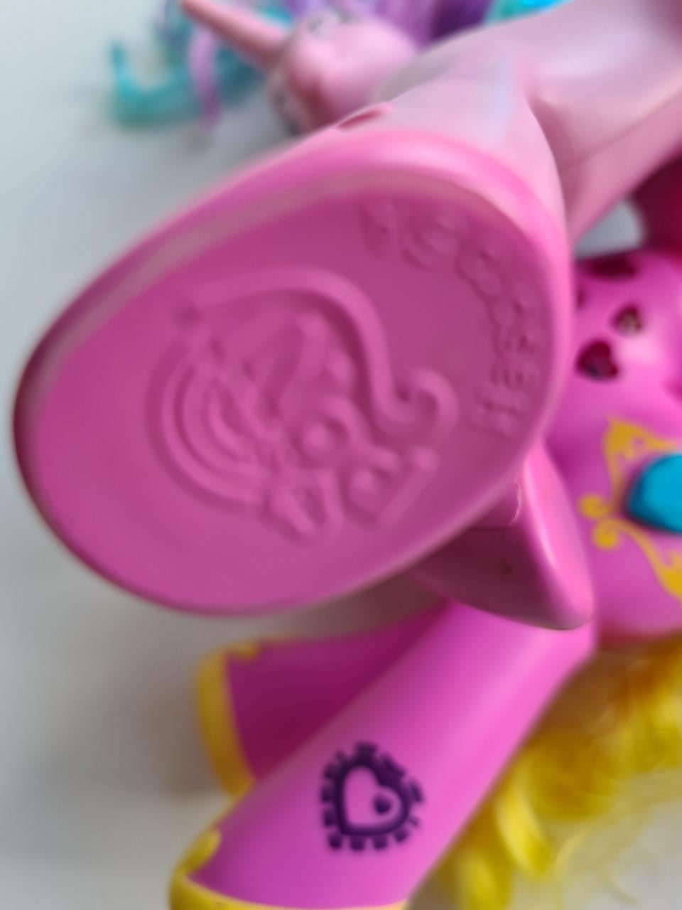 My Little Pony Princess Cadance figuur, specifiek de "Lichthart"of "Crystal