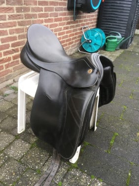 Paardenzadel