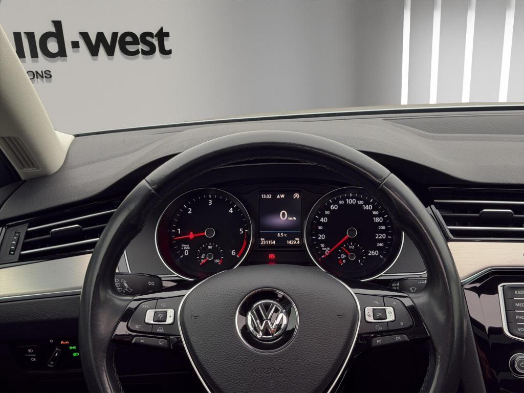 Volkswagen Passat variant 1.6 tdi highline pano led alcantara