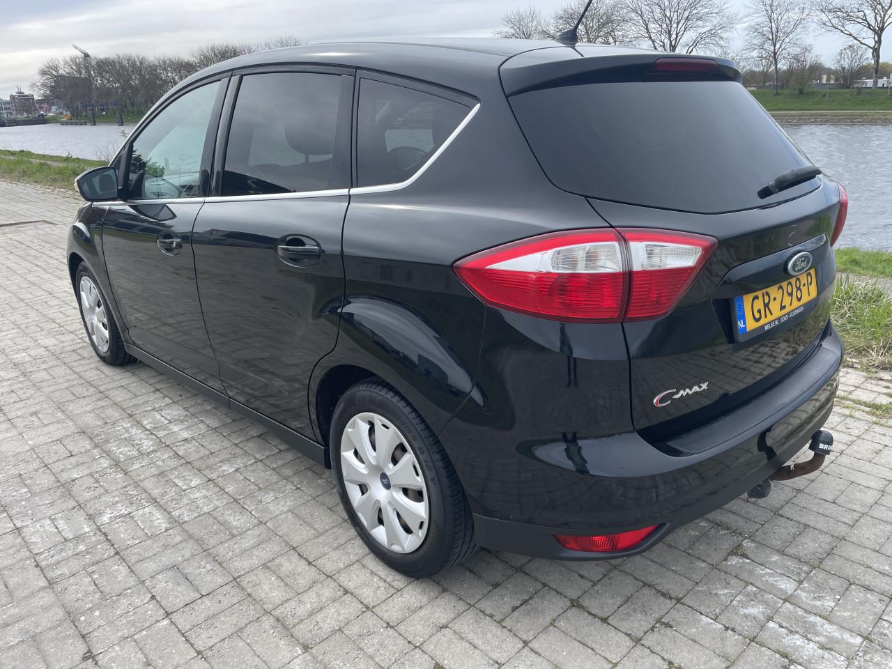 Ford c Max 1.6 lease trend