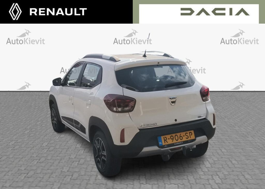 Dacia Spring comfort plus 27 kwh - trekhaak