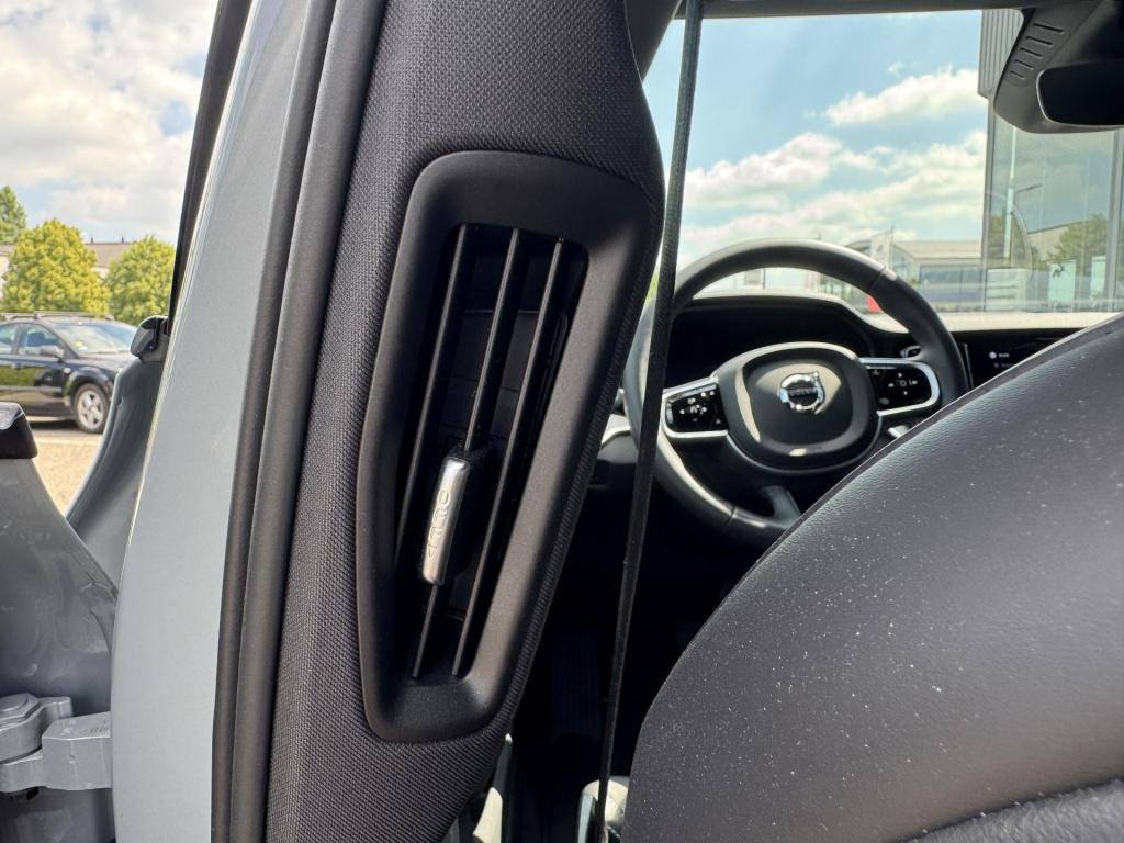 Volvo V60 2.0 t6 plug-in hybrid awd plus dark trekhaak|complete auto